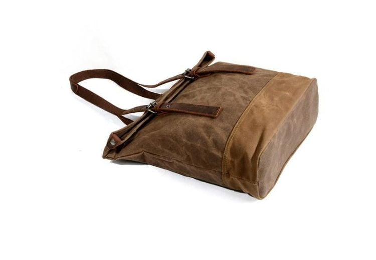 canvas tote with pockets