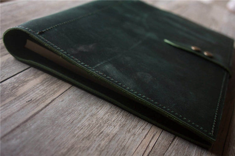 womens green leather organizer with zipper