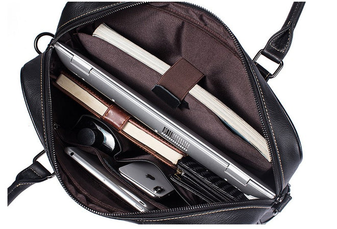 Schwarze Ledertaschen