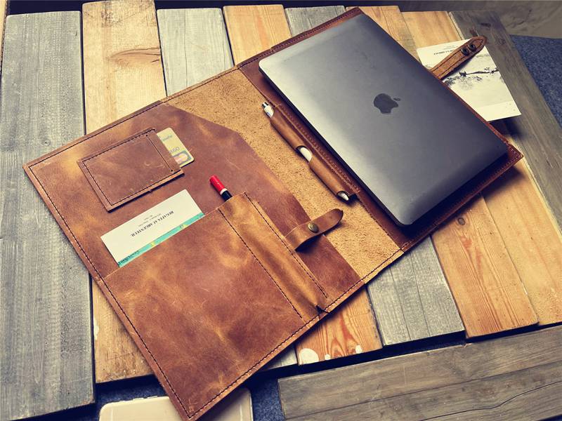Leather MacBook Pro Cases (13