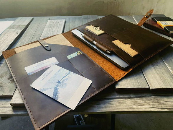 Designer Macbook Pro 13-Inch Leather Sleeve Case