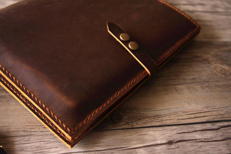 STILORD 'Jupiter' Laptoptasje 17 inch Leer Vintage Sleeve Case Cover voor MacBook 16 inch Document Folder en 15,6 inch Notebook Organizer, Kleur:maraska - bruin STILORD 'Jupiter' Laptoptasje 17 inch Leer Vintage Sleeve Case Cover voor MacBook 16 inch Document Folder en 15,6 inch Notebook Organizer, Kleur:maraska - bruin