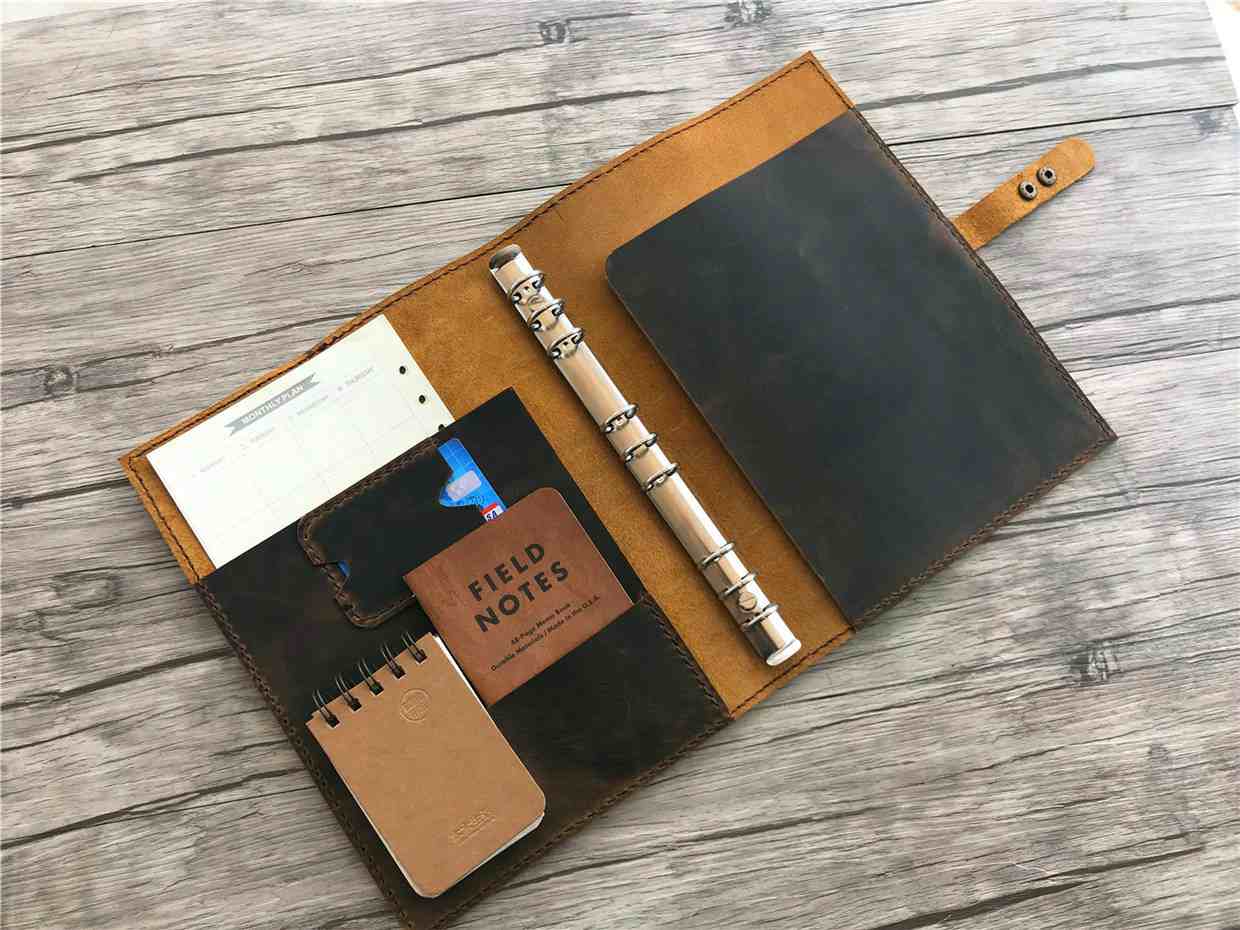 Carnet de notes en cuir rechargeable personnalisé – LeatherNeo