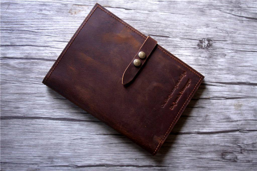 Customized Brown Leather Traveler's Notebook Journal with Pen Holder –  LeatherNeo